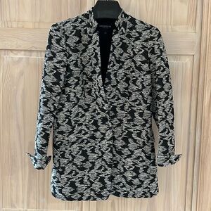 Lafayette 148 jacket size 4